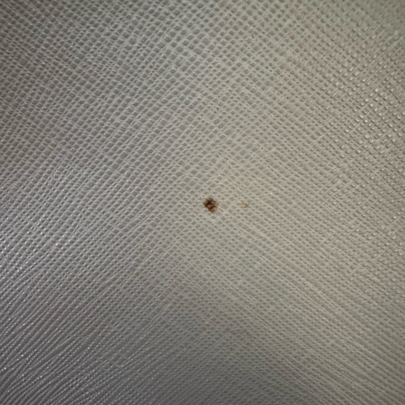 Michael Kors Beige Tote Bag - Picture 7 of 9